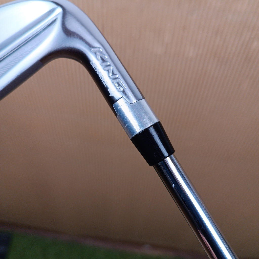 Hierro 7 Cobra F Tech Tungsteno