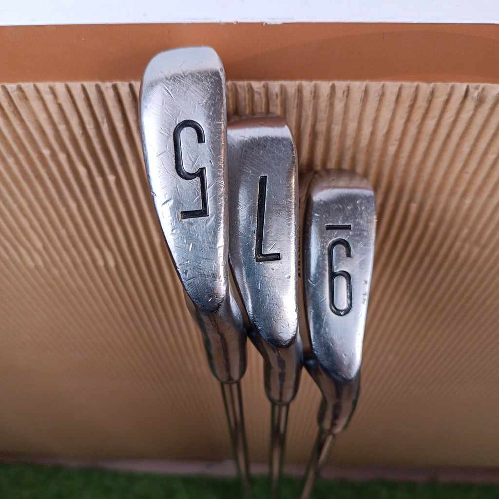 Juego Pitch & Putt • Mujer