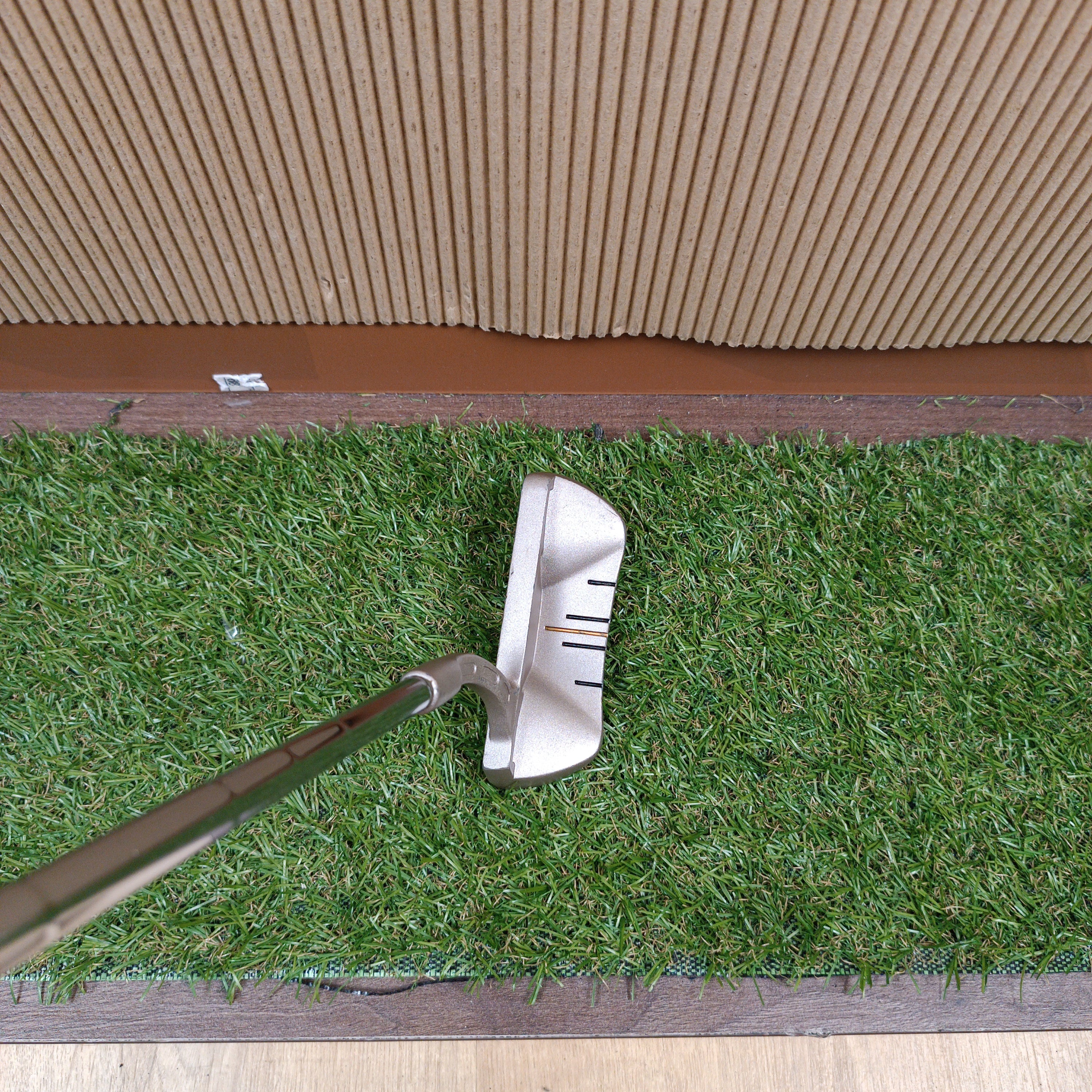 Medio Juego • Mizuno + Callaway