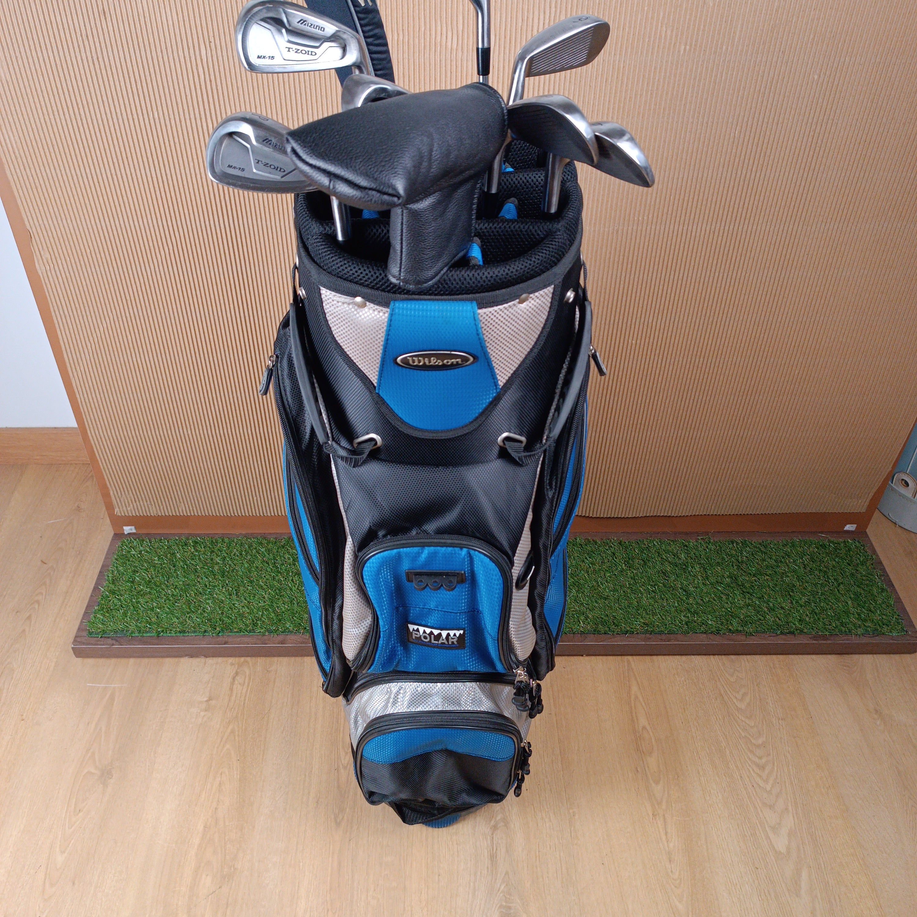 Medio Juego • Mizuno + Callaway