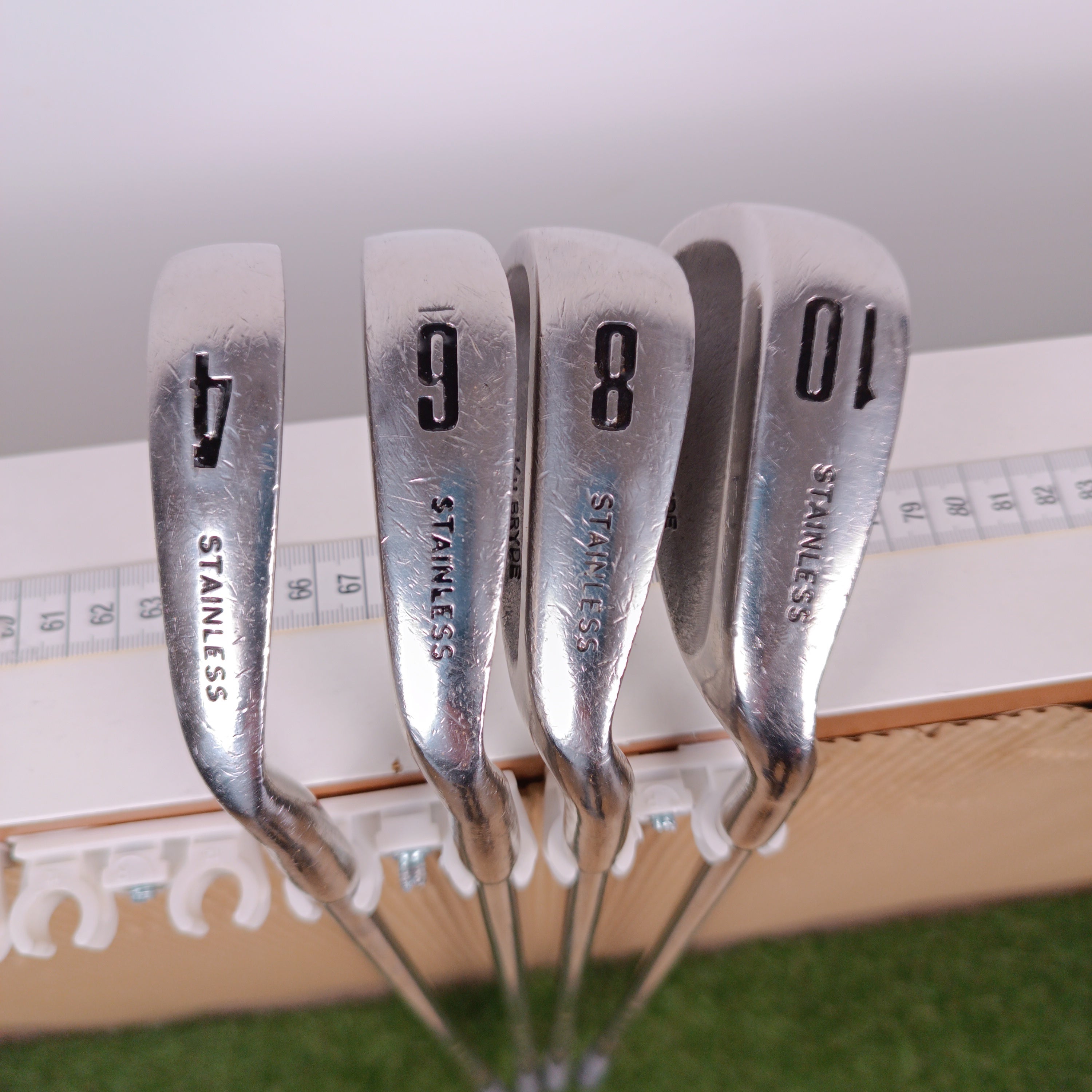 Mini juego principiantes mujer - Putter Boomerang + Hierros Lady Killer B