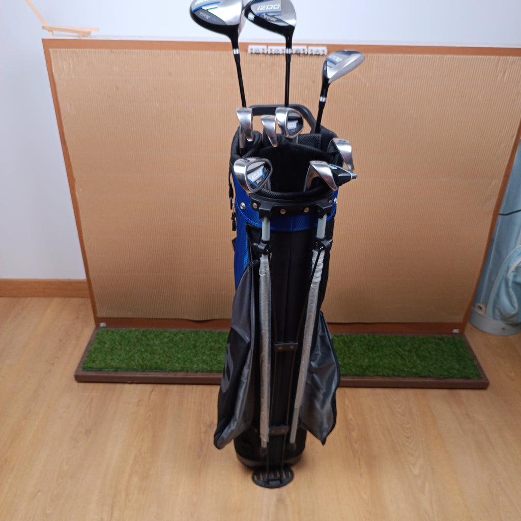 Juego de palos Wilson 1200 TPX con bolsa