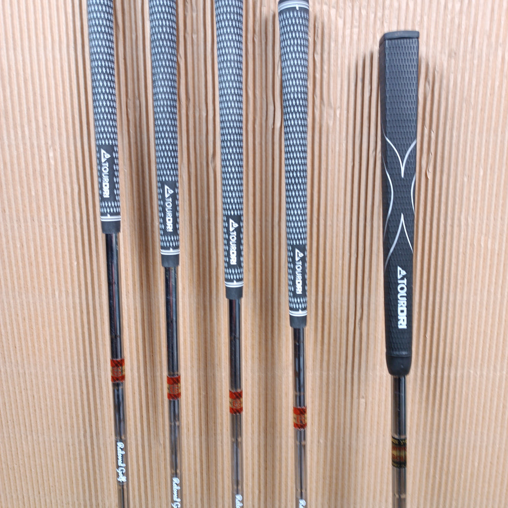 Mini juego principiantes mujer - Putter Boomerang + Hierros Lady Killer B