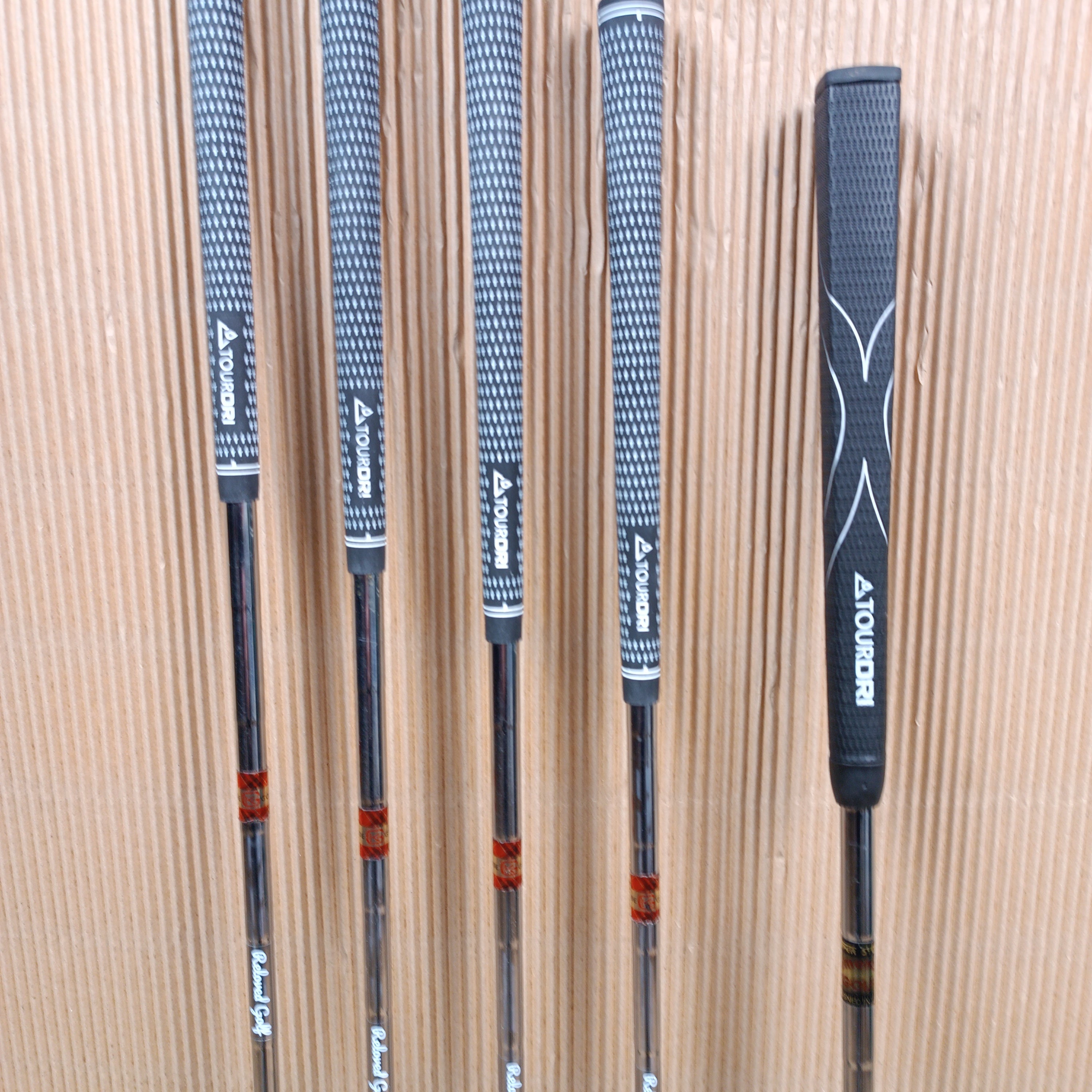 Mini juego principiantes mujer - Putter Boomerang + Hierros Lady Killer B