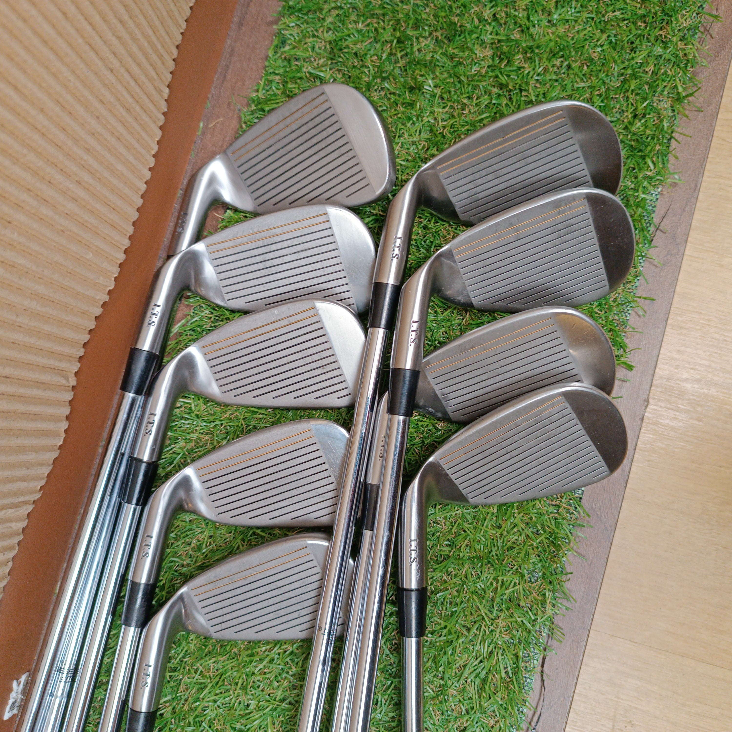 Hierros Mitsushiba Tour Tech Series 3-SW
