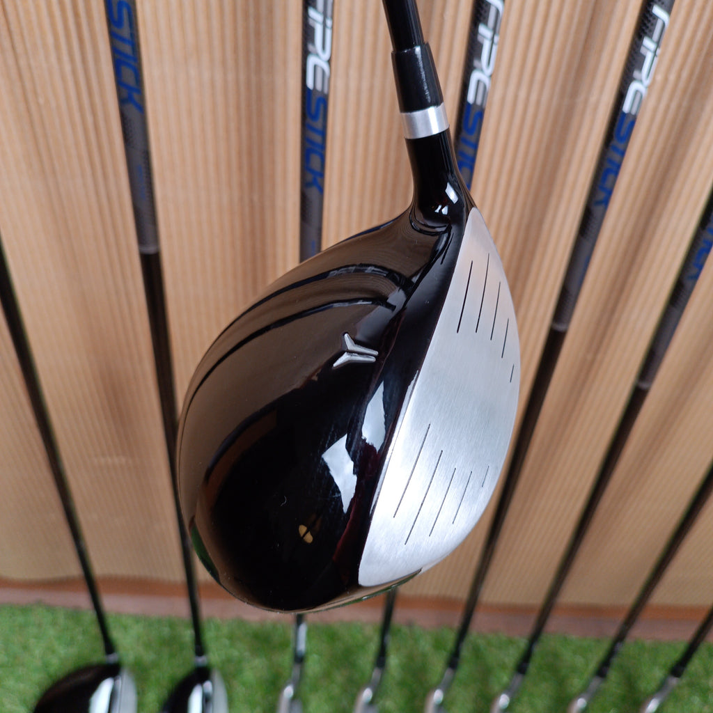 Juego de palos Wilson 1200 TPX con bolsa