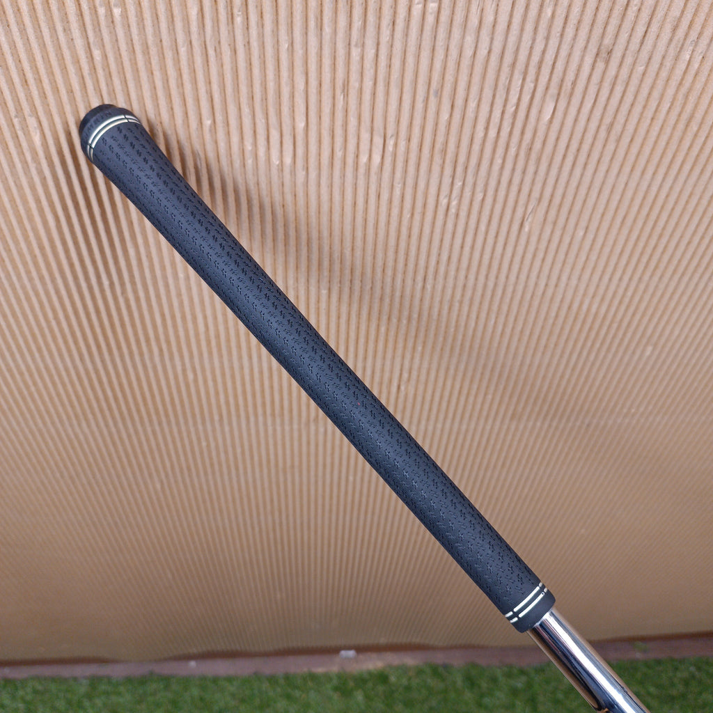 Hierro 7 Cobra F Tech Tungsteno